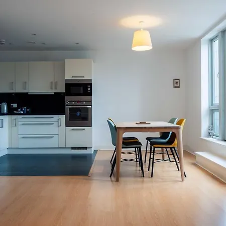 Gorgeous Flat With Parking 公寓